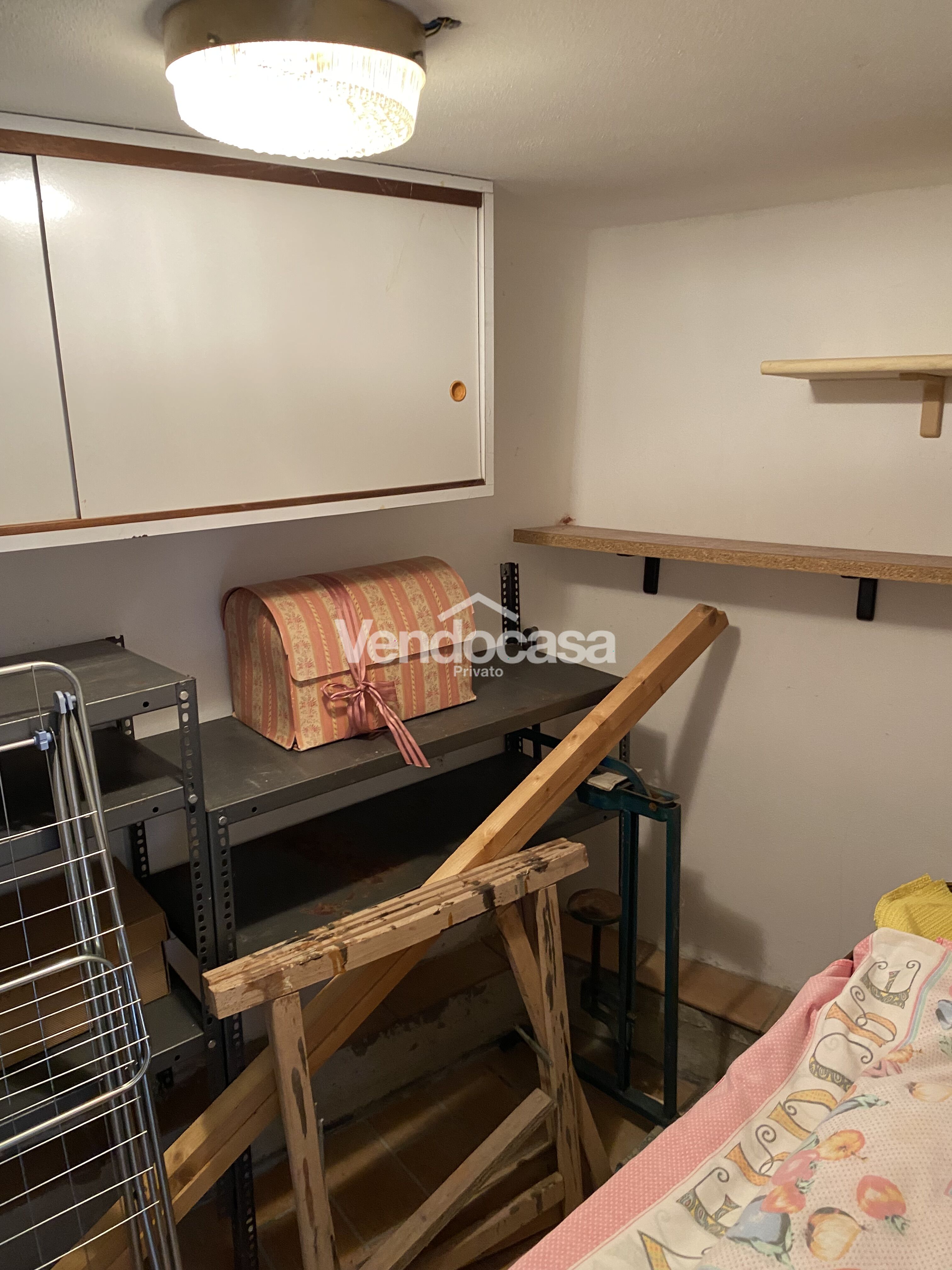Appartamento trilocale con balcone e cantina