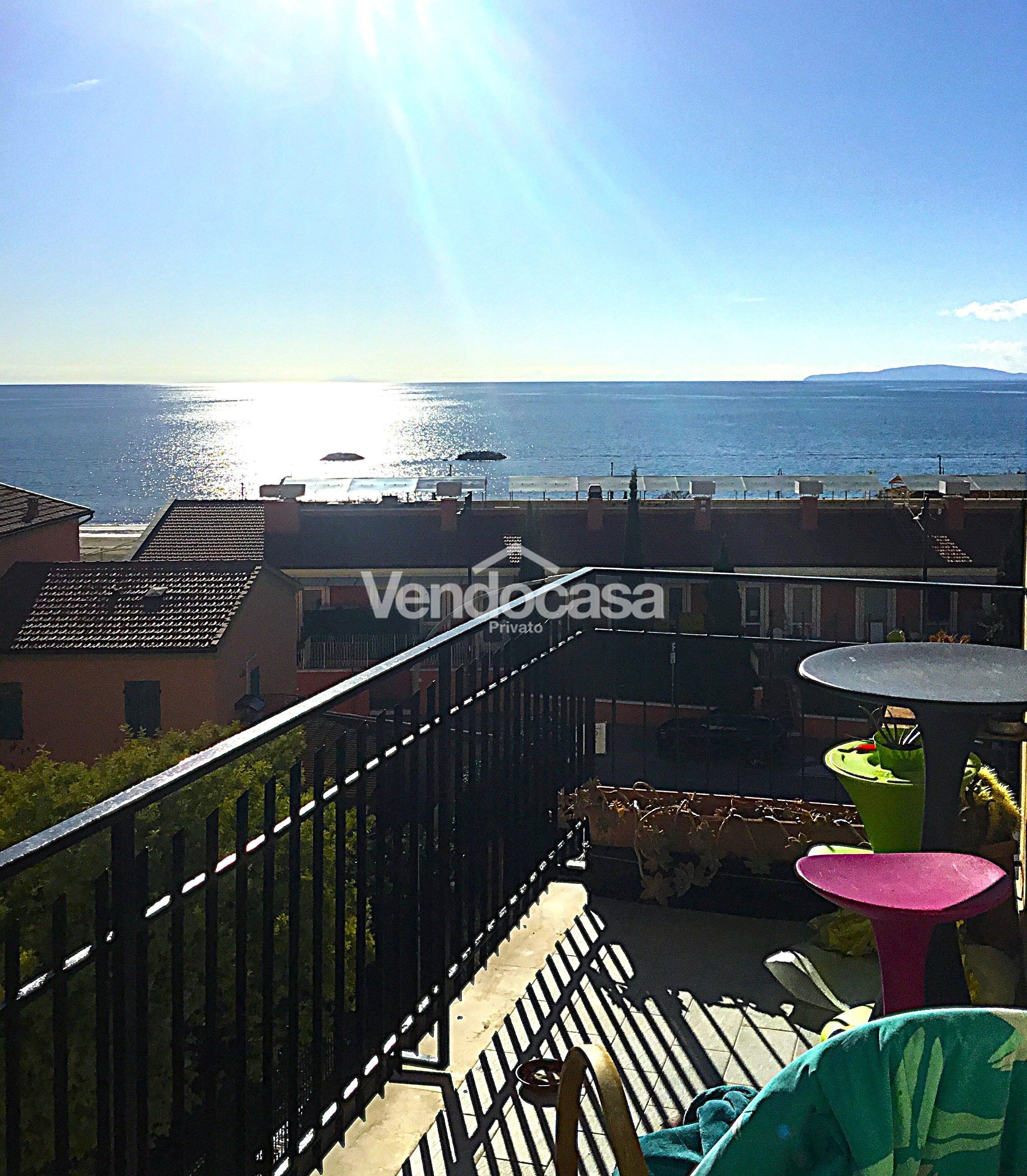 Frontemare superpanoramico in pieno centro – in vendita a Follonica – foto 2