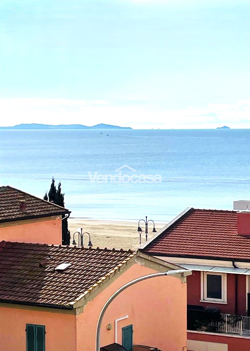 Frontemare superpanoramico in pieno centro
