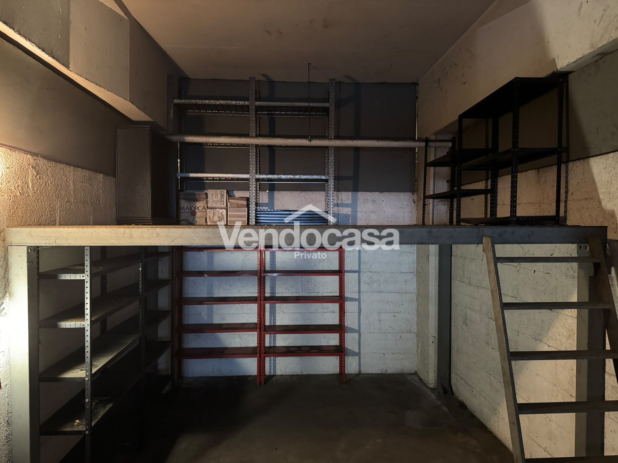 BOX 27MQ SOPPALCATO VIA FEDERIGO VERDINOIS VENDO – in vendita a Roma – foto 2
