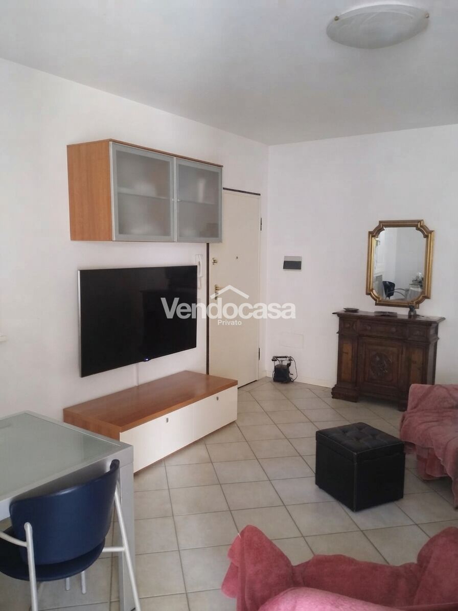 Trilocale con terrazzo, box auto e giardino condominiale
