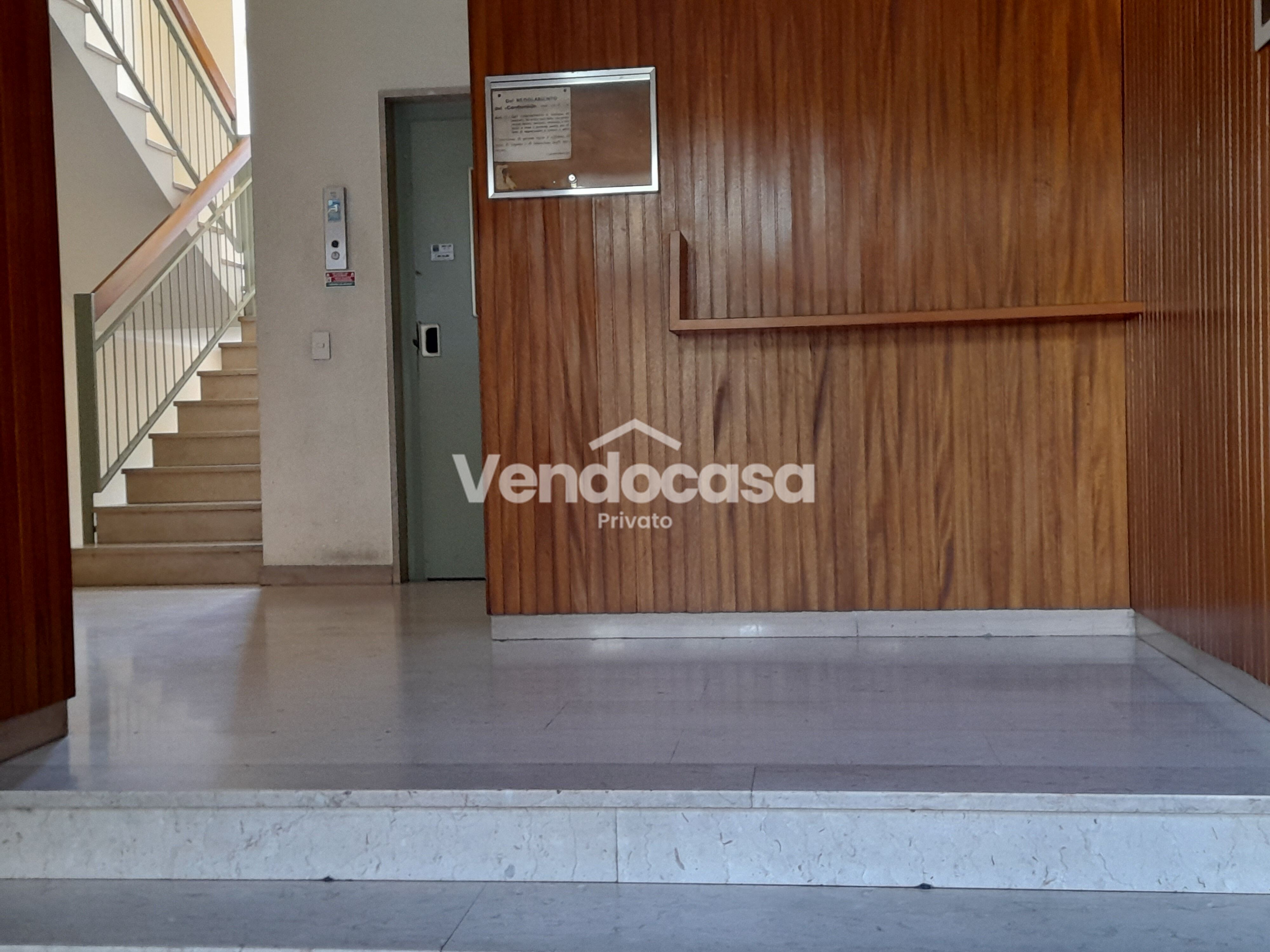 Vendo bilocale a pochi passi da stazione di Osnago (Lecco)