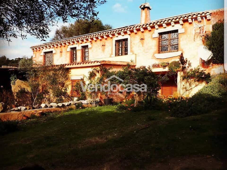 Villa indipendente in Costa Smeralda - Arzachena (SS)