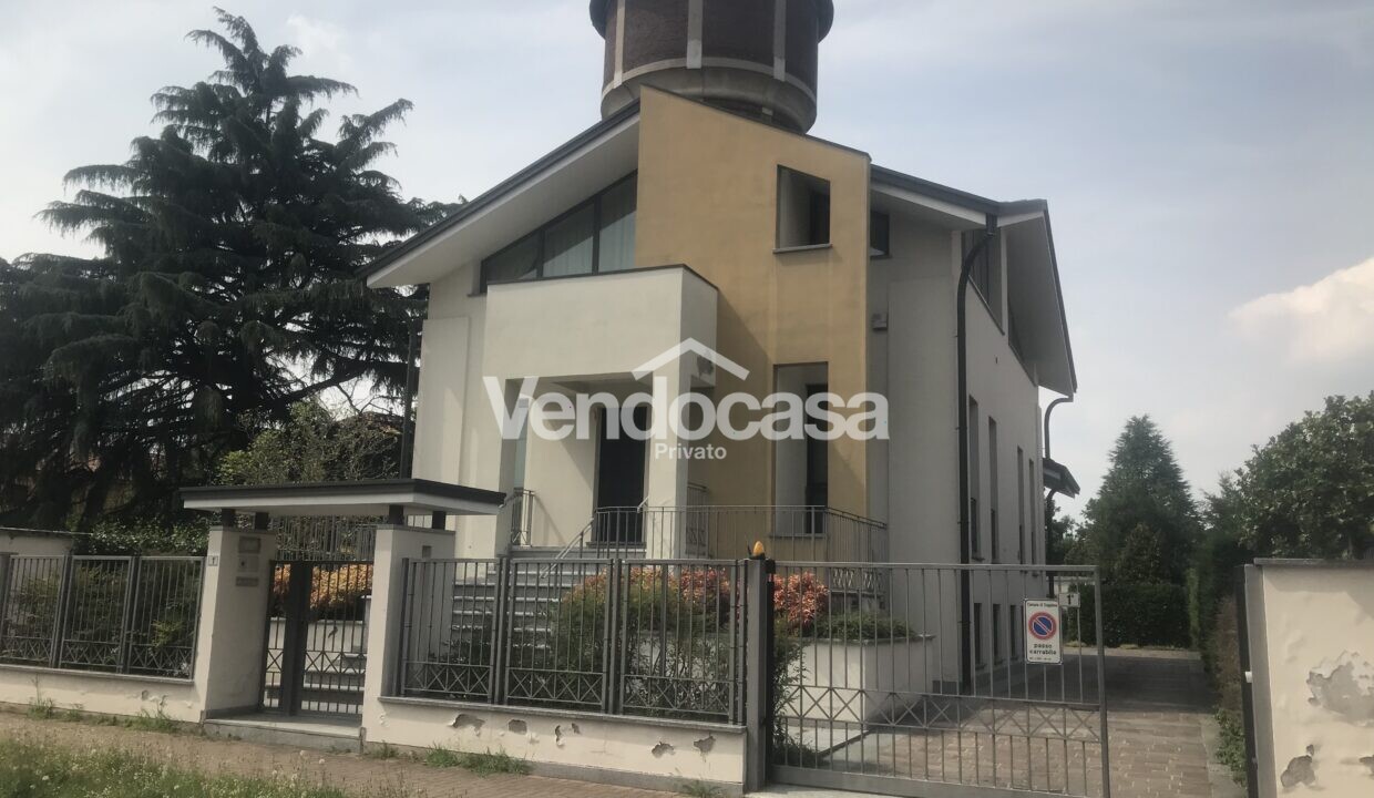 Villa di ampia metratura a Cuggiono (MI) – in vendita da privato – foto 1