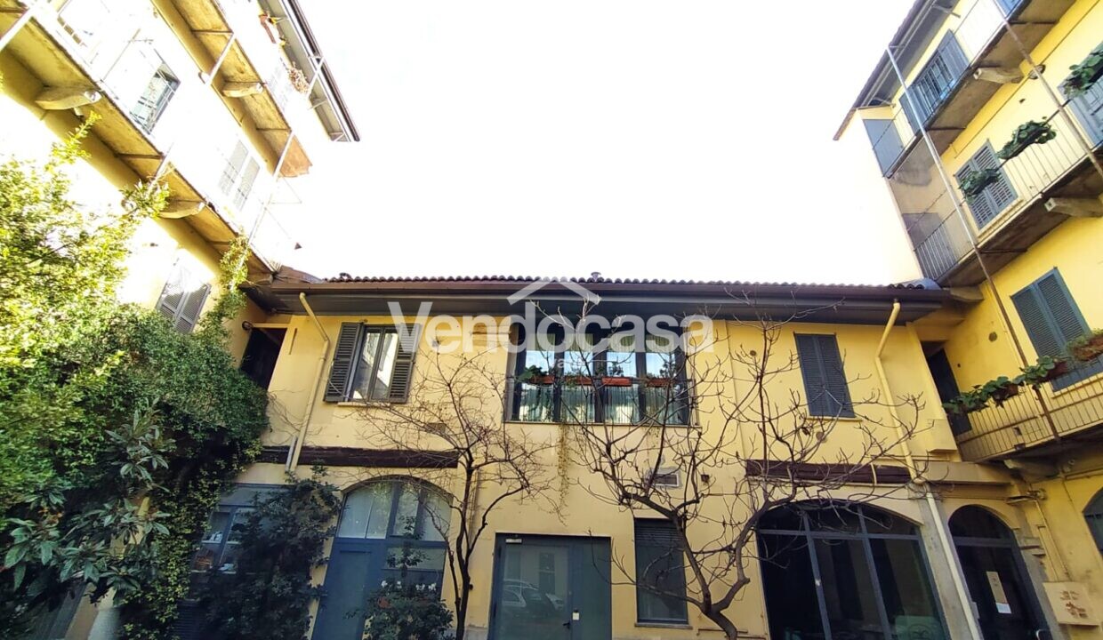 Monolocale in ottimo stato nel cuore di Porta Venezia (MI) – in vendita a Milano – foto 2