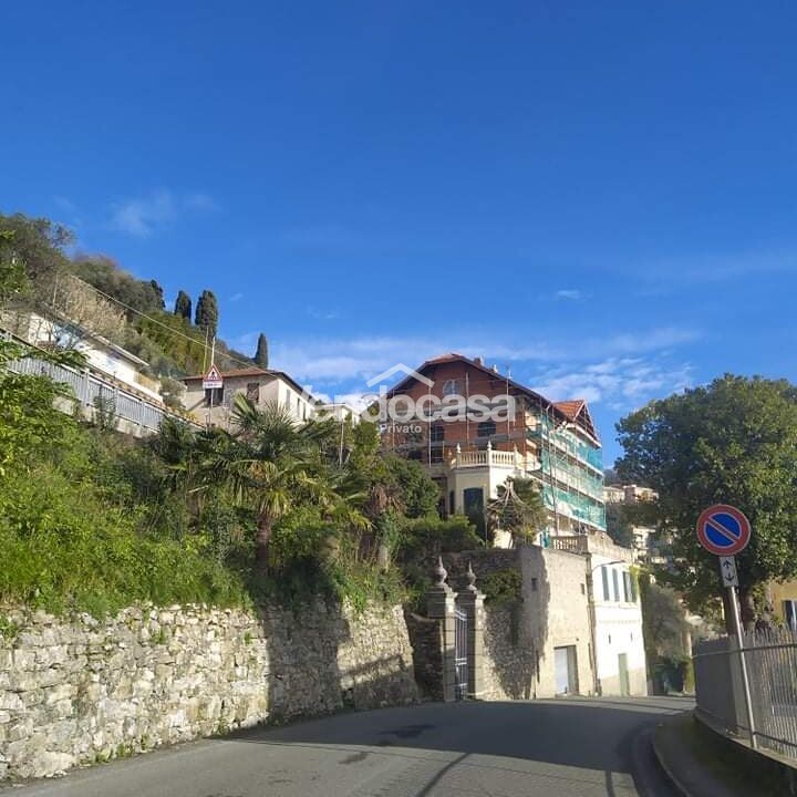 Appartamento in villa d'epoca a Camogli (GE)