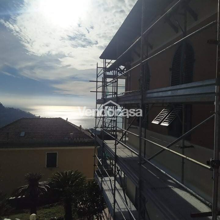 Appartamento in villa d'epoca a Camogli (GE)
