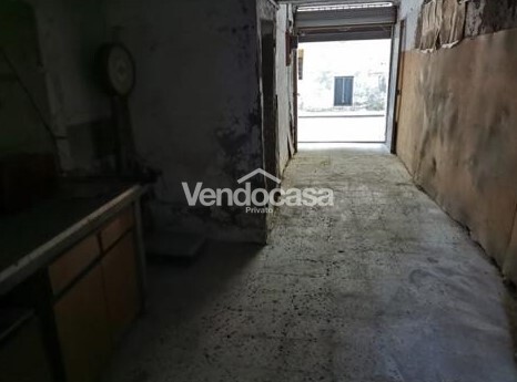 Magazzino-Garage in via San Domenico, Figline Valdarno (FI)
