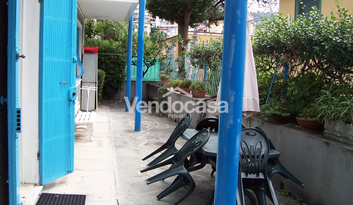 Appartamento immerso nel verde e nella tranquillità Rapallo (GE) - Surrounded by greenery and tranqu – in vendita – foto 1