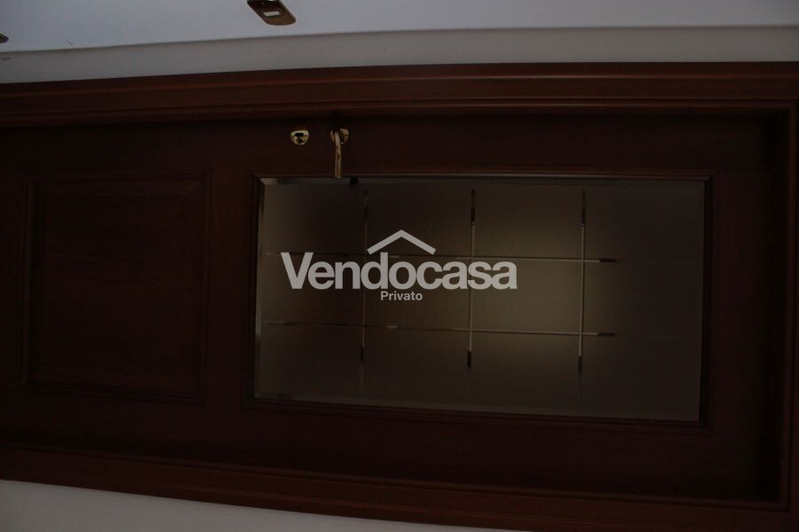 Vendesi quadri locale in Vignola (MO)