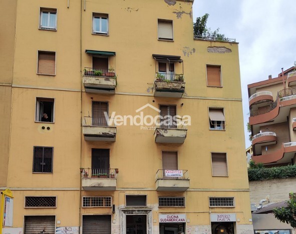 Trilocale in Vendita a Roma