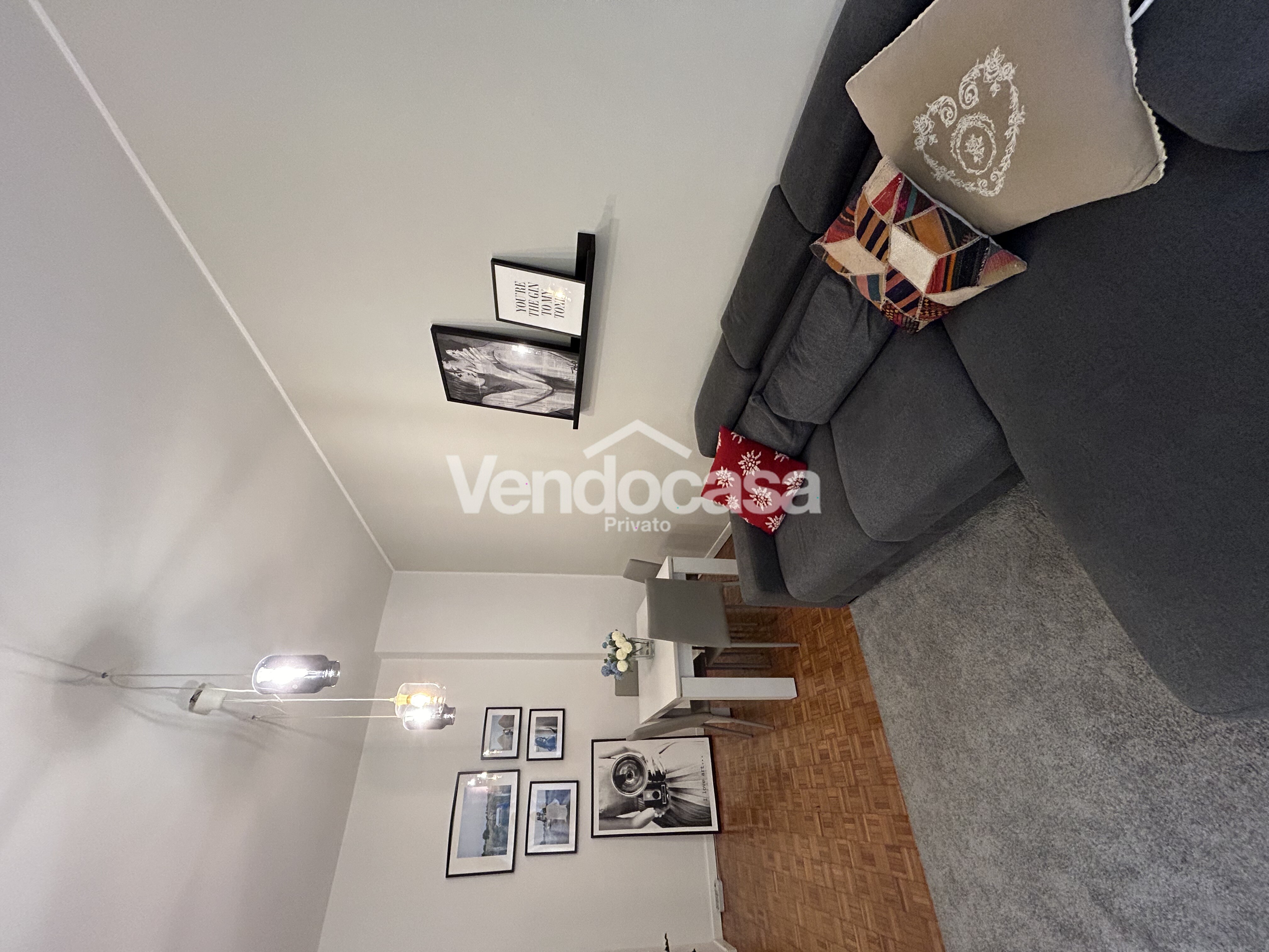 Ampio Bilocale Zona Rembrandt / via malnati – in vendita a Milano – foto 2