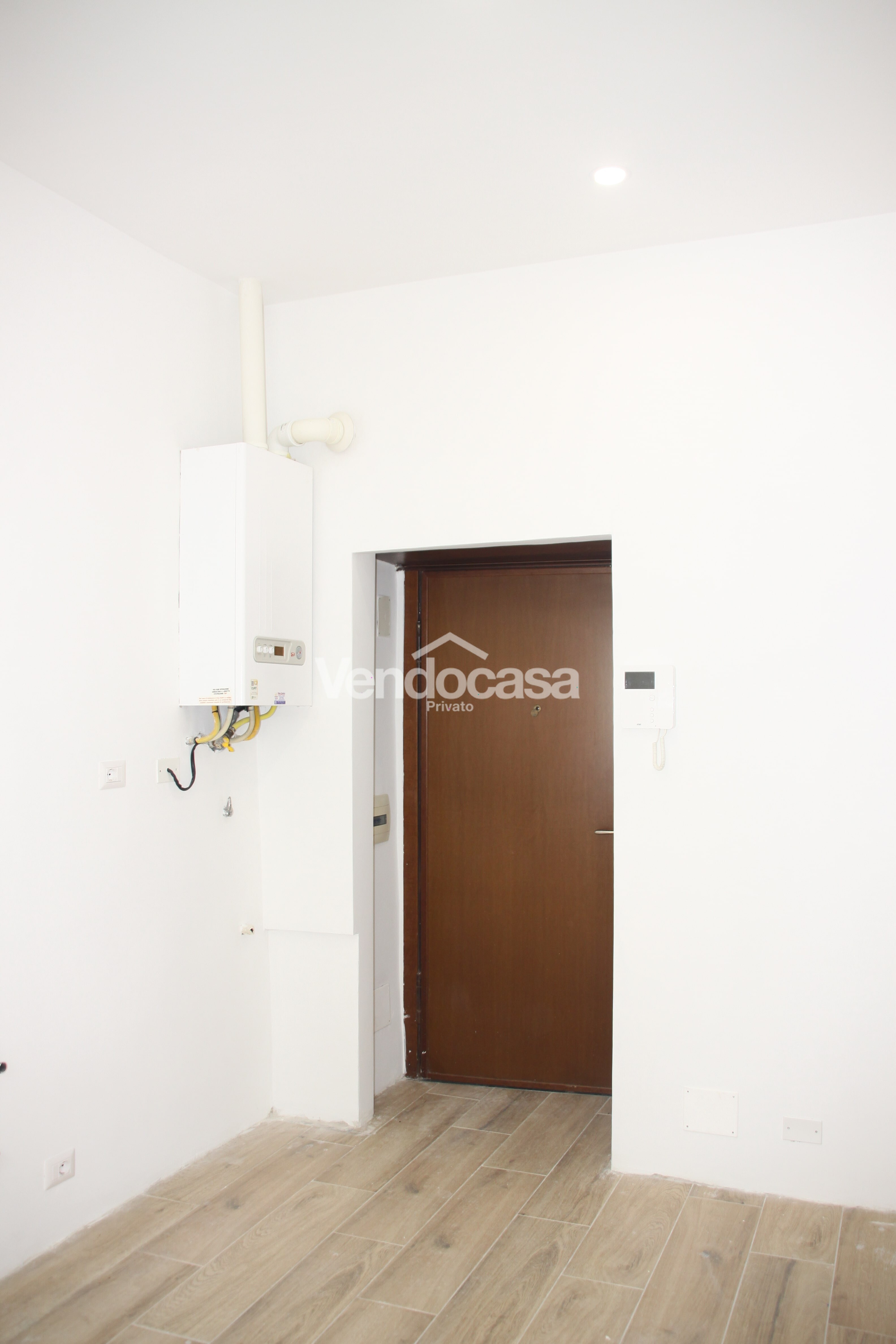 Privato vende monolocale di 37 mq a Milano in via Tofane 5 – in vendita – foto 2