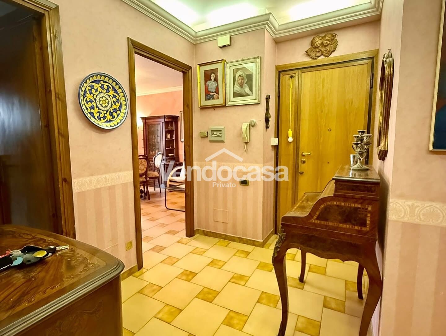 Appartamento in centro a Nettuno, ascensore e cantina – in vendita – foto 1