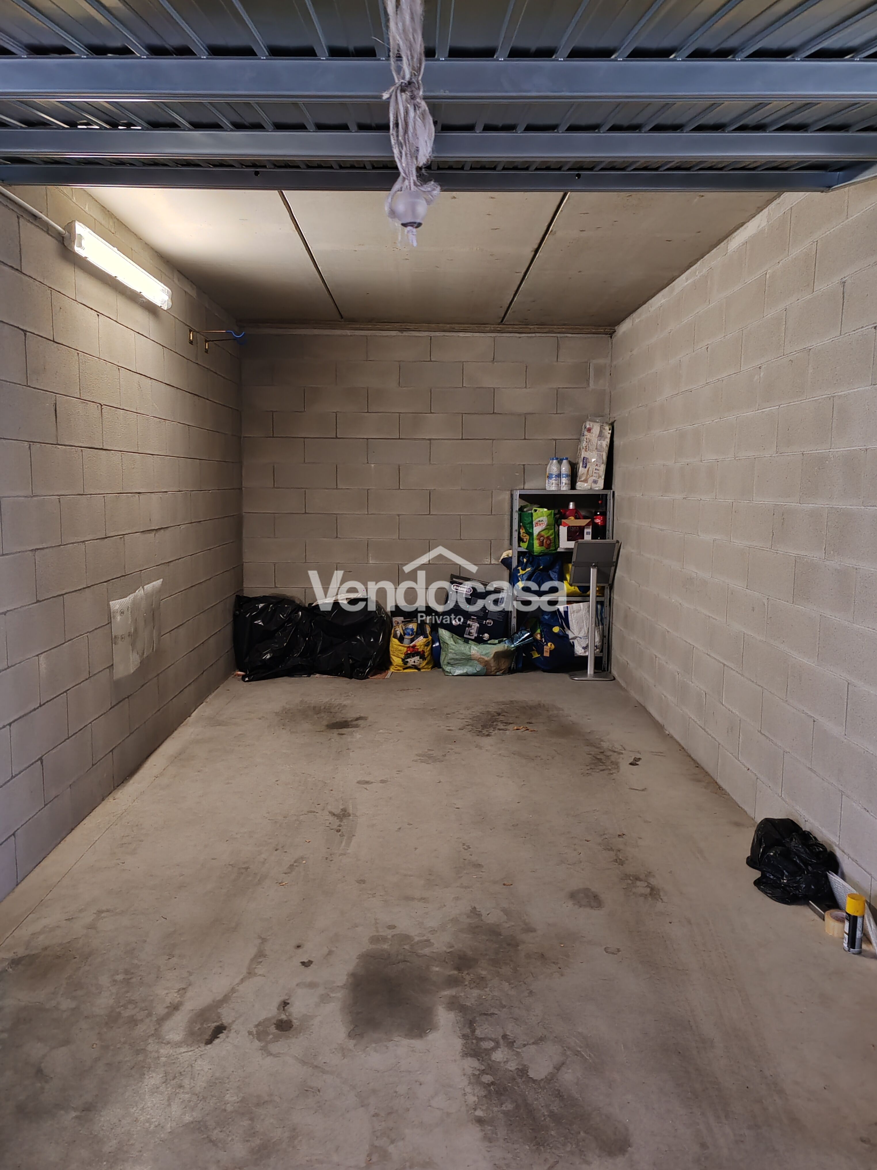 Box singolo vendesi