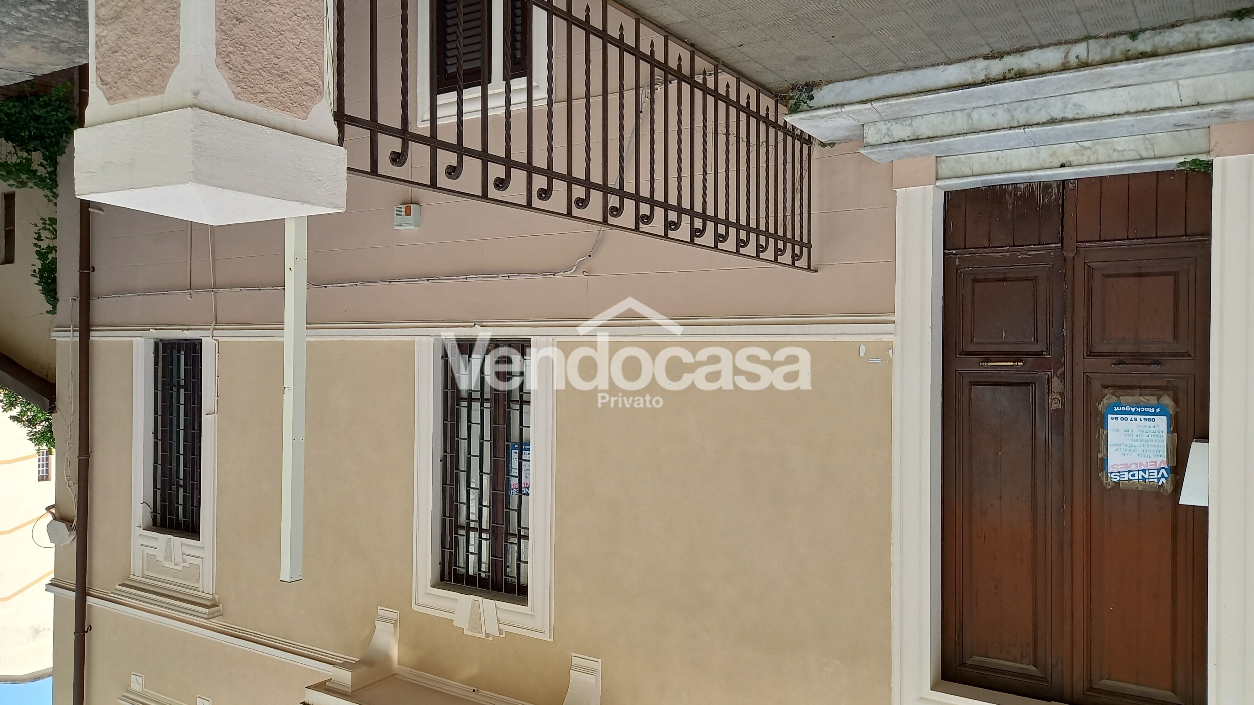 VENDO APPARTAMENTO IN VIA FRANCESCO CRISPI 79,CATANZARO – in vendita – foto 1