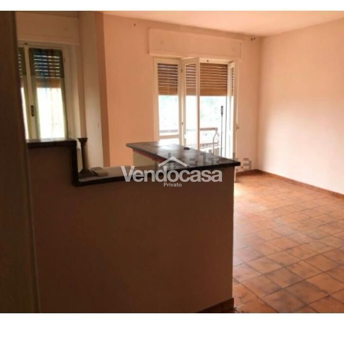 Casa,5 appartamenti