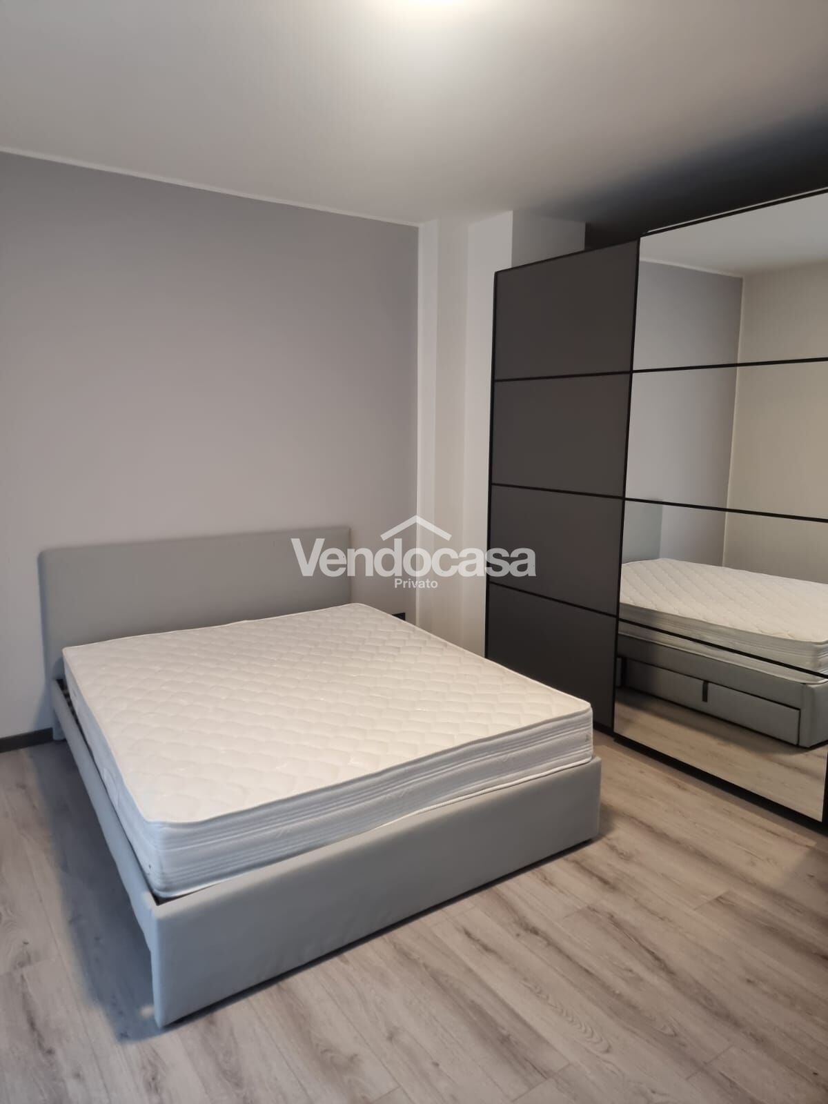 Appartamento su Alzaia Naviglio Pavese, 2 locali, 1 bagno, 1 camera da letto, zona silenziosa e con – in affitto a Milano – foto 2