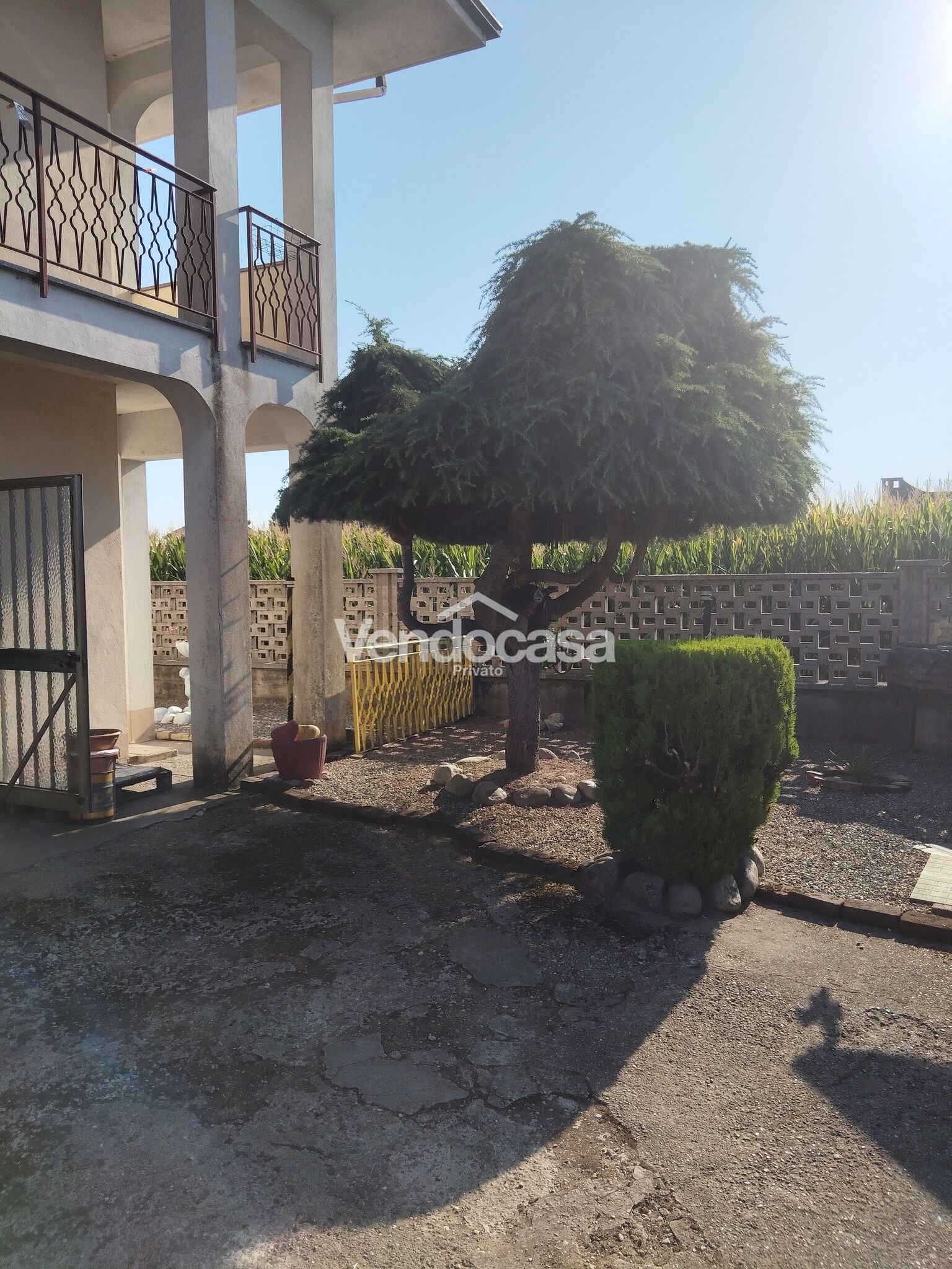 Villa Bifamiliare