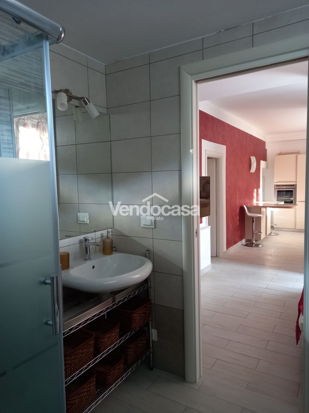 Bilocale pronto per essere abitato + 300 mq di terreno