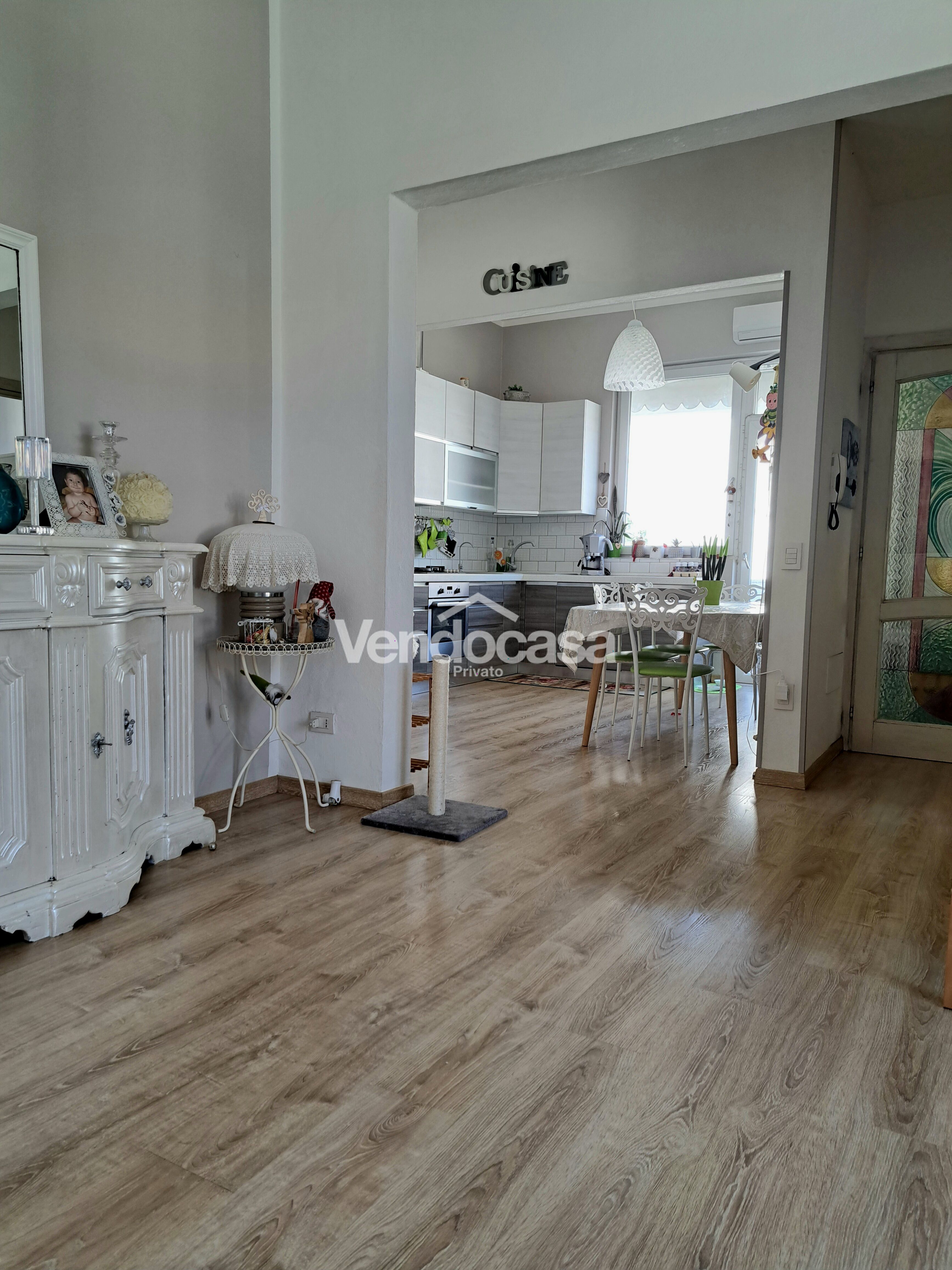 Appartamento di pregio con ingresso indipendente a Empoli in Toscana con resede privato
